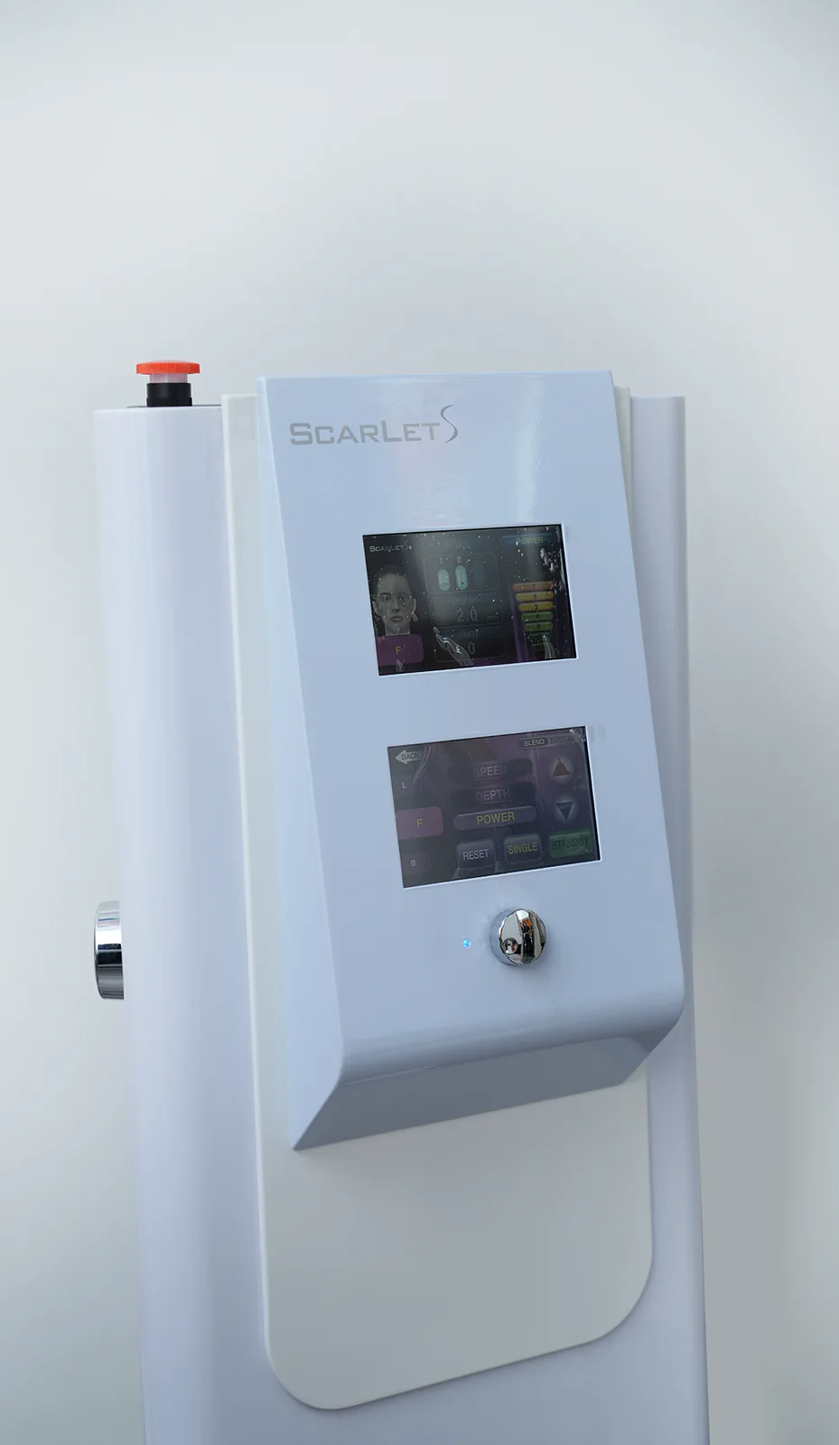دستگاه Scarlet RF در مرکز پوست و زیبایی زر اسکین